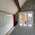 Apartment Avec Piscine Interieure