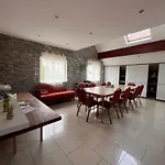 Apartment Avec Piscine Interieure