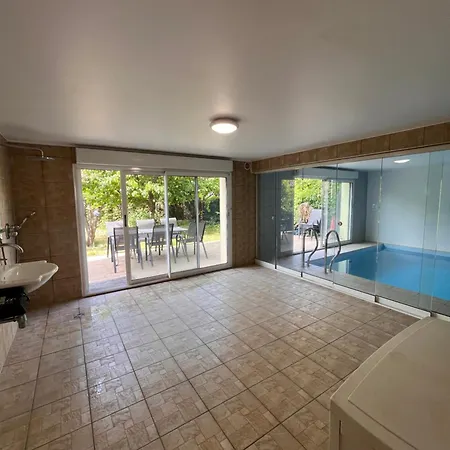 Apartament Avec Piscine Interieure, Proche Strasbourg *