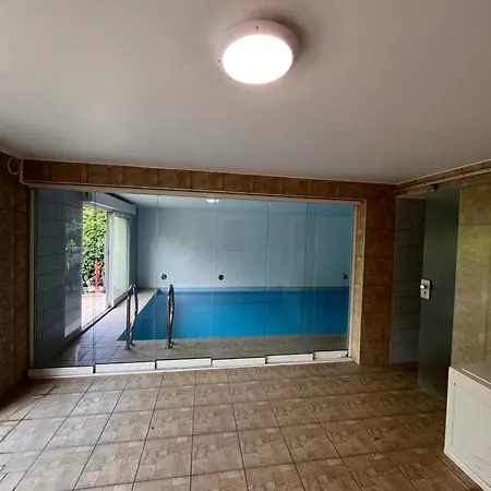 Avec Piscine Interieure, Proche Strasbourg Apartament *