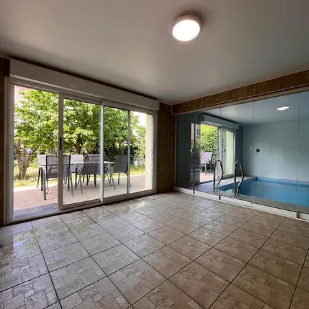 Apartament Avec Piscine Interieure, Proche Strasbourg *