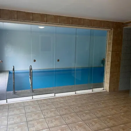 Avec Piscine Interieure, Proche Strasbourg * Holtzheim