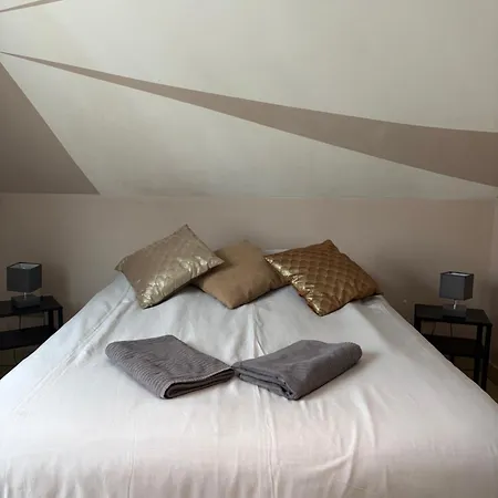 Avec Piscine Interieure, Proche Strasbourg * Holtzheim