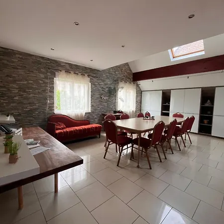 Apartament Avec Piscine Interieure, Proche Strasbourg